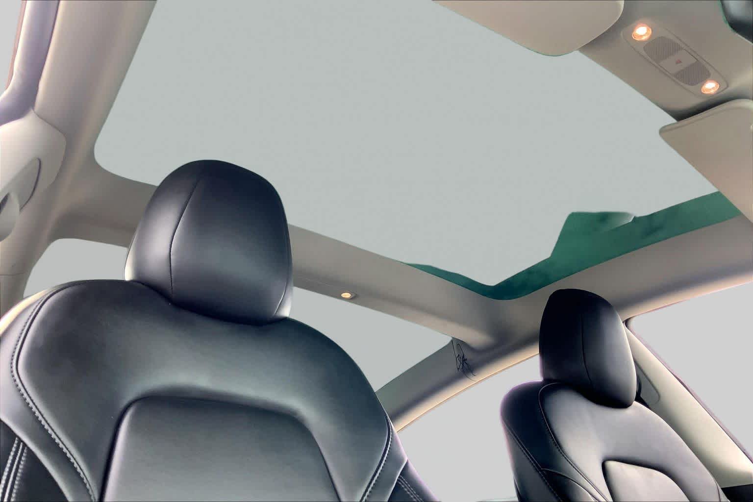 Used 2023 Pearl White Multi-Coat Tesla  image 13