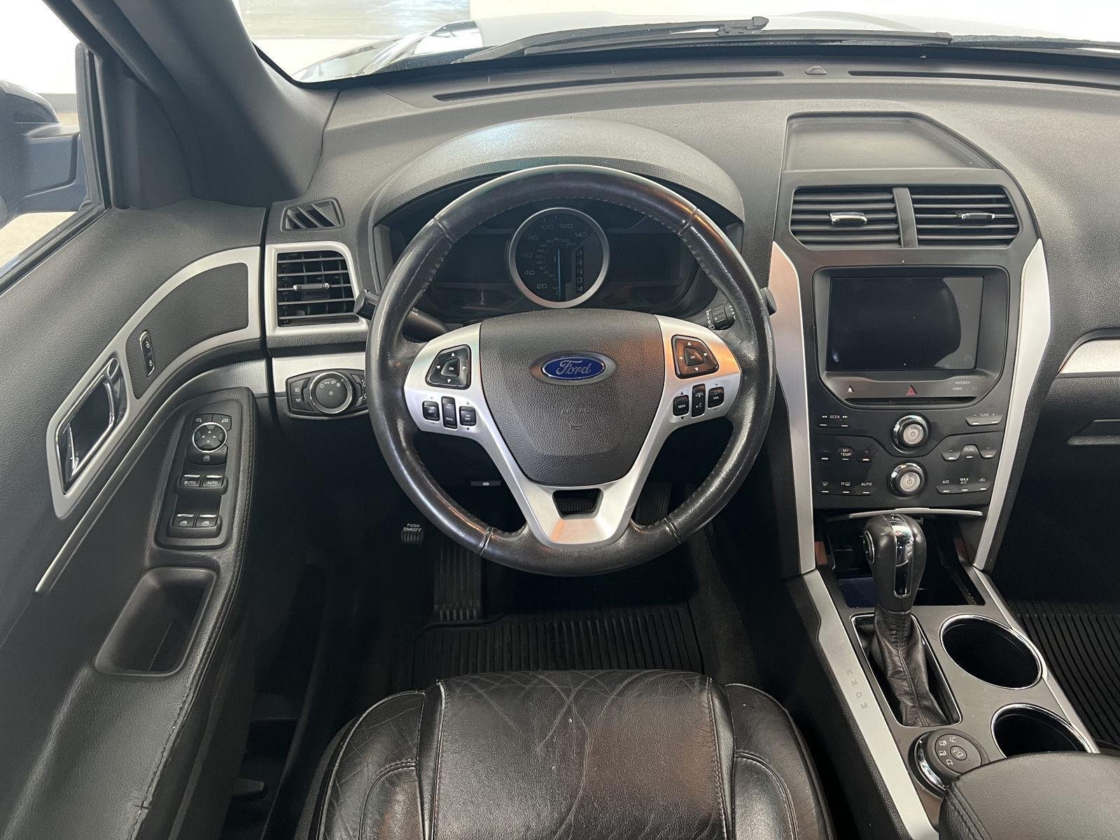 2011 Ford Explorer XLT - Photo 26