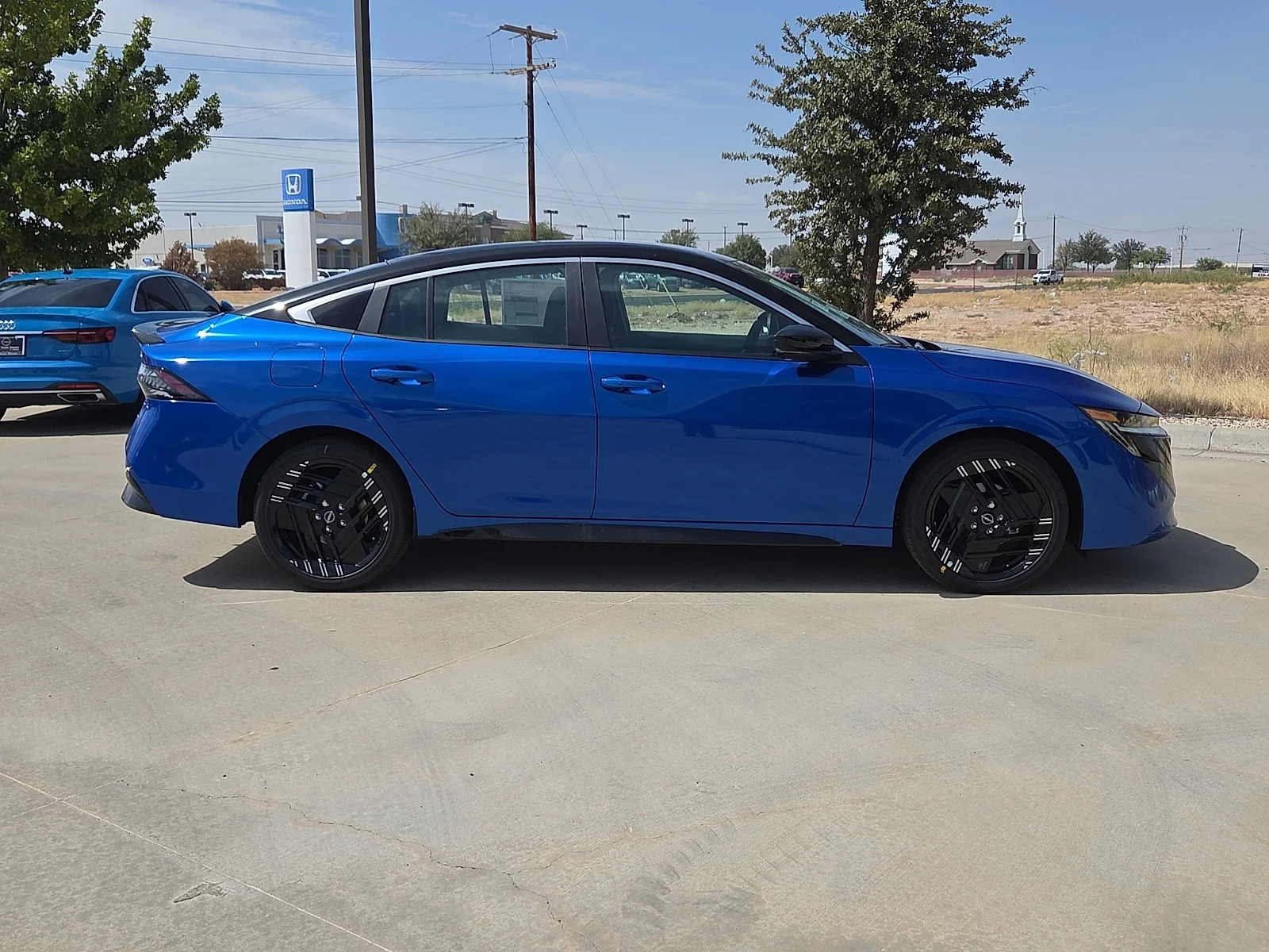 New 2027 XGZ 2toneblueb Nissan SR image 5