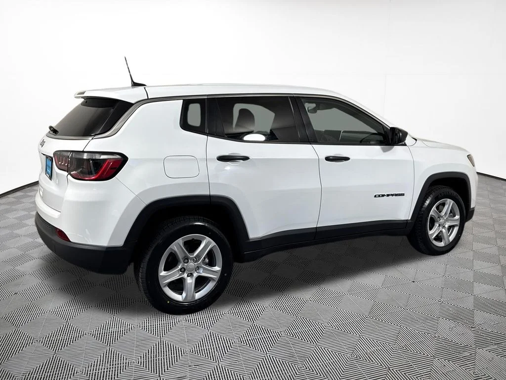 Used 2023 White Jeep Sport image 9