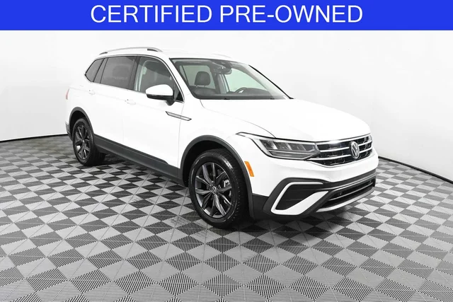 2023 Volkswagen Tiguan SE