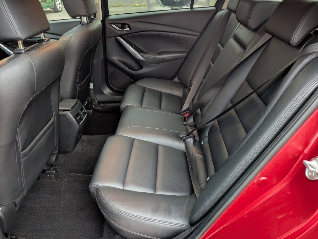 Used 2015 Red Mazda i Touring image 24