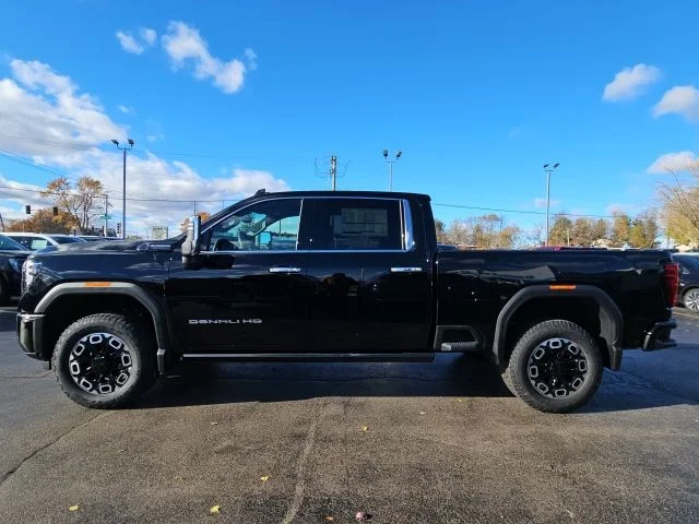 2026 GMC Sierra 3500HD Denali Ultimate - Photo 8