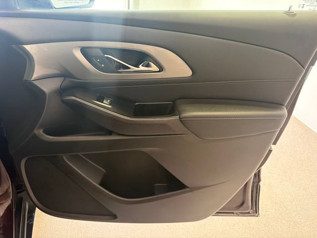 Used 2023 Black Cherry Metallic Chevrolet LT Cloth image 14