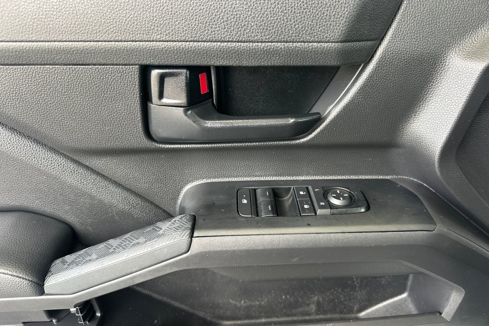 Used 2024 Ice Cap Toyota SR image 10