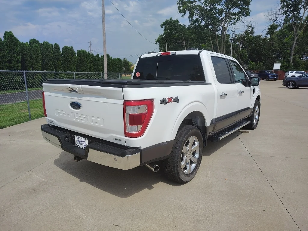 Used 2023 Oxford White Ford LARIAT image 5