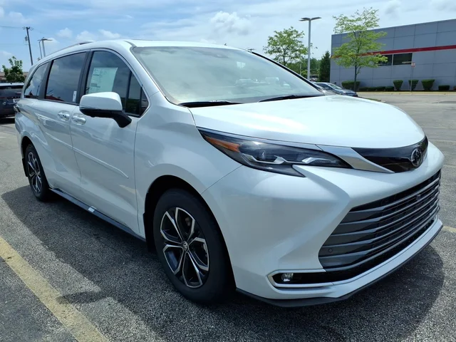 2026 Toyota Sienna PLATINUM 7PSGR AWD