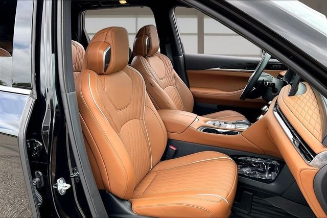 Used 2026 Black INFINITI Autograph image 7