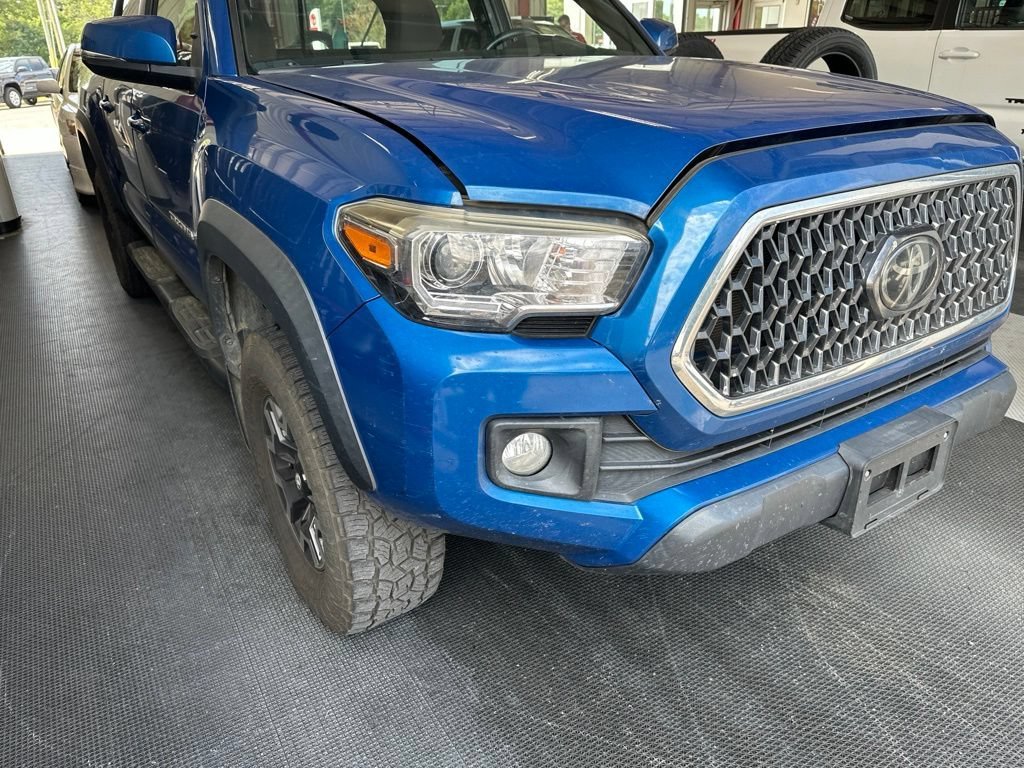 Used 2018 Blazing Blue Toyota TRD Off-Road image 5