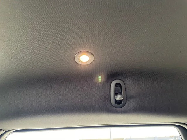 Used 2022 Sting-Gray Clearcoat Jeep Laredo X image 40