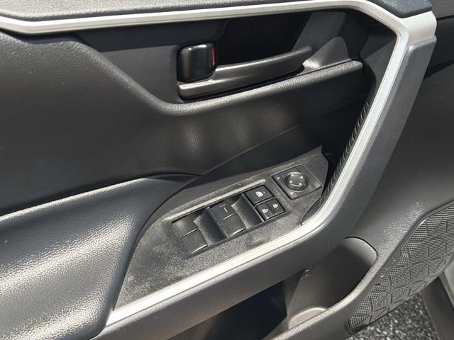 Certified Used 2025 Silver Toyota LE image 16