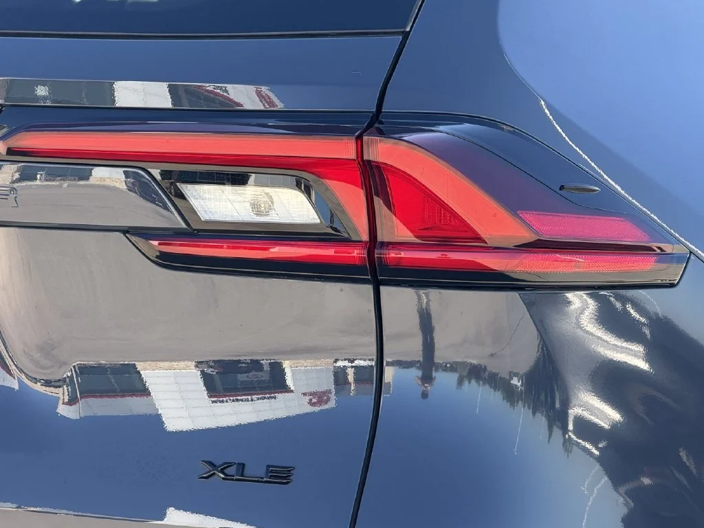 Used 2026 White Toyota XLE image 10