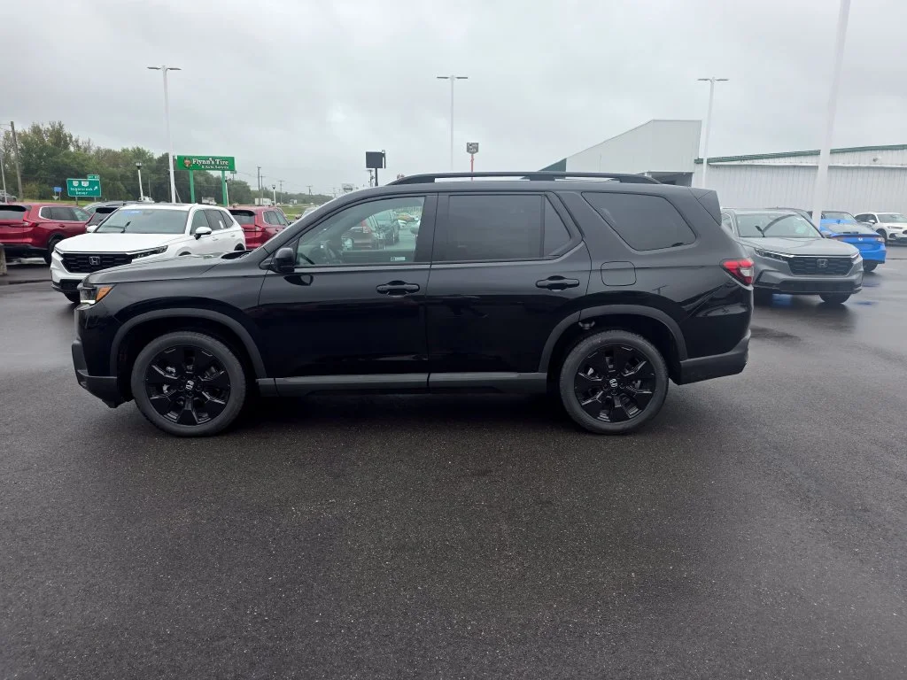 2026 Honda Pilot Black Edition - Photo 6