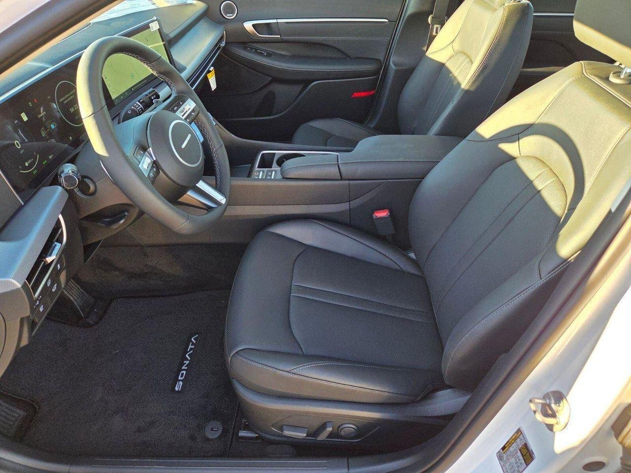 2026 Hyundai Sonata Hybrid Limited - Photo 6