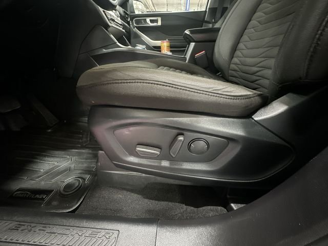 Certified Used 2020 Red Metallic Ford XLT image 18