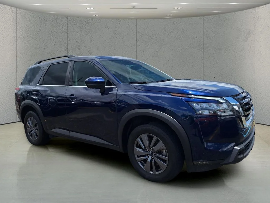 Certified Used 2025 Blue Nissan SV image 3