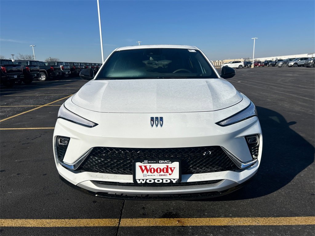 2026 BUICK ENVISTA - Image 2