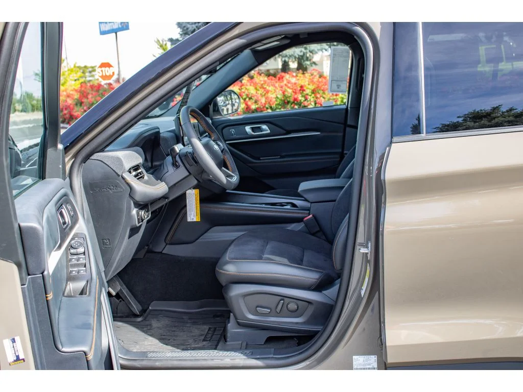 New 2026 MARSH GRAY Ford Tremor image 31