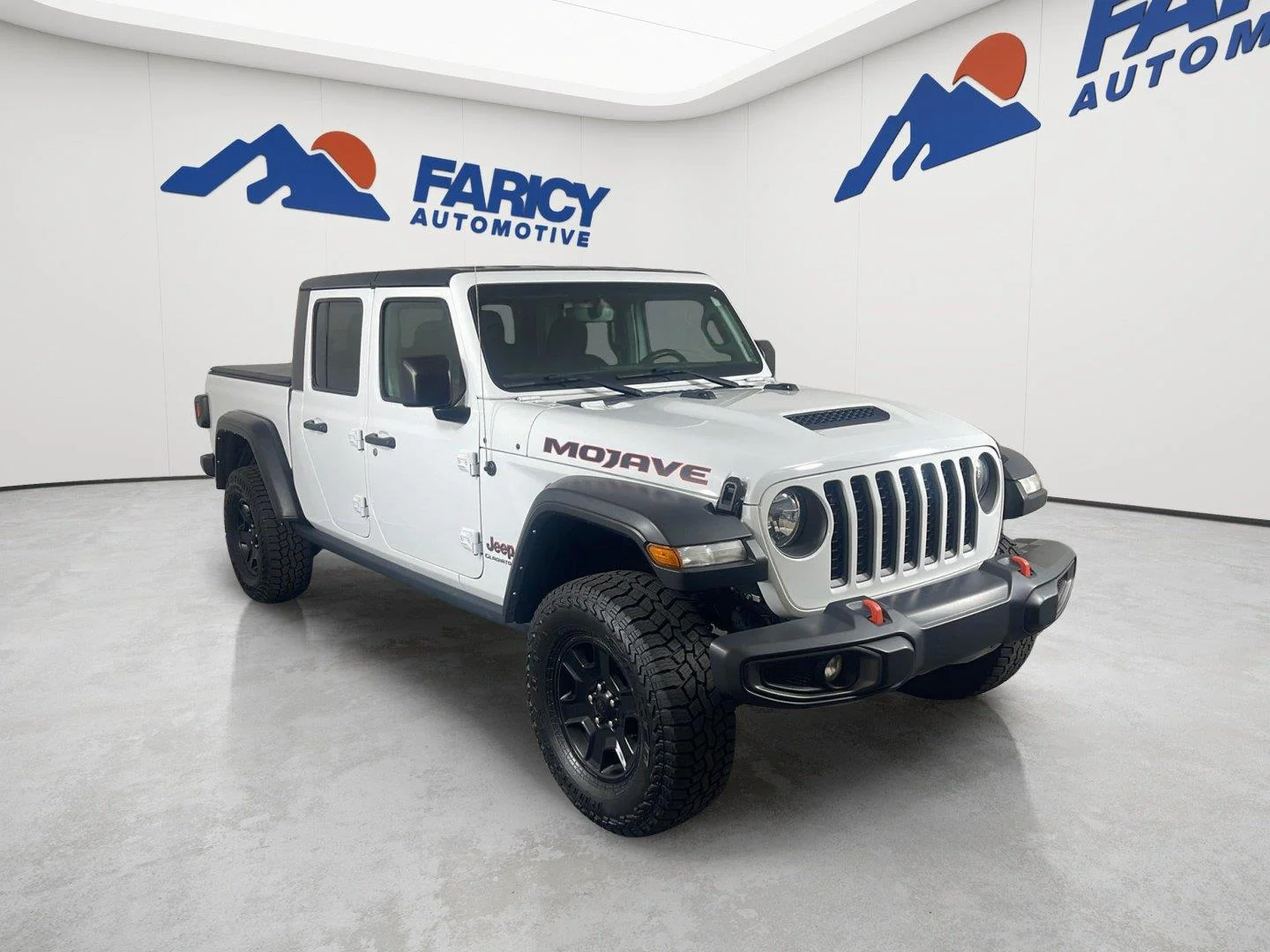 Used 2022 Bright White Clearcoat Jeep Mojave image 2