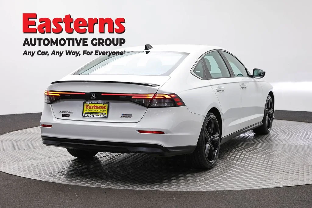 Used 2024 White Honda Sport image 5