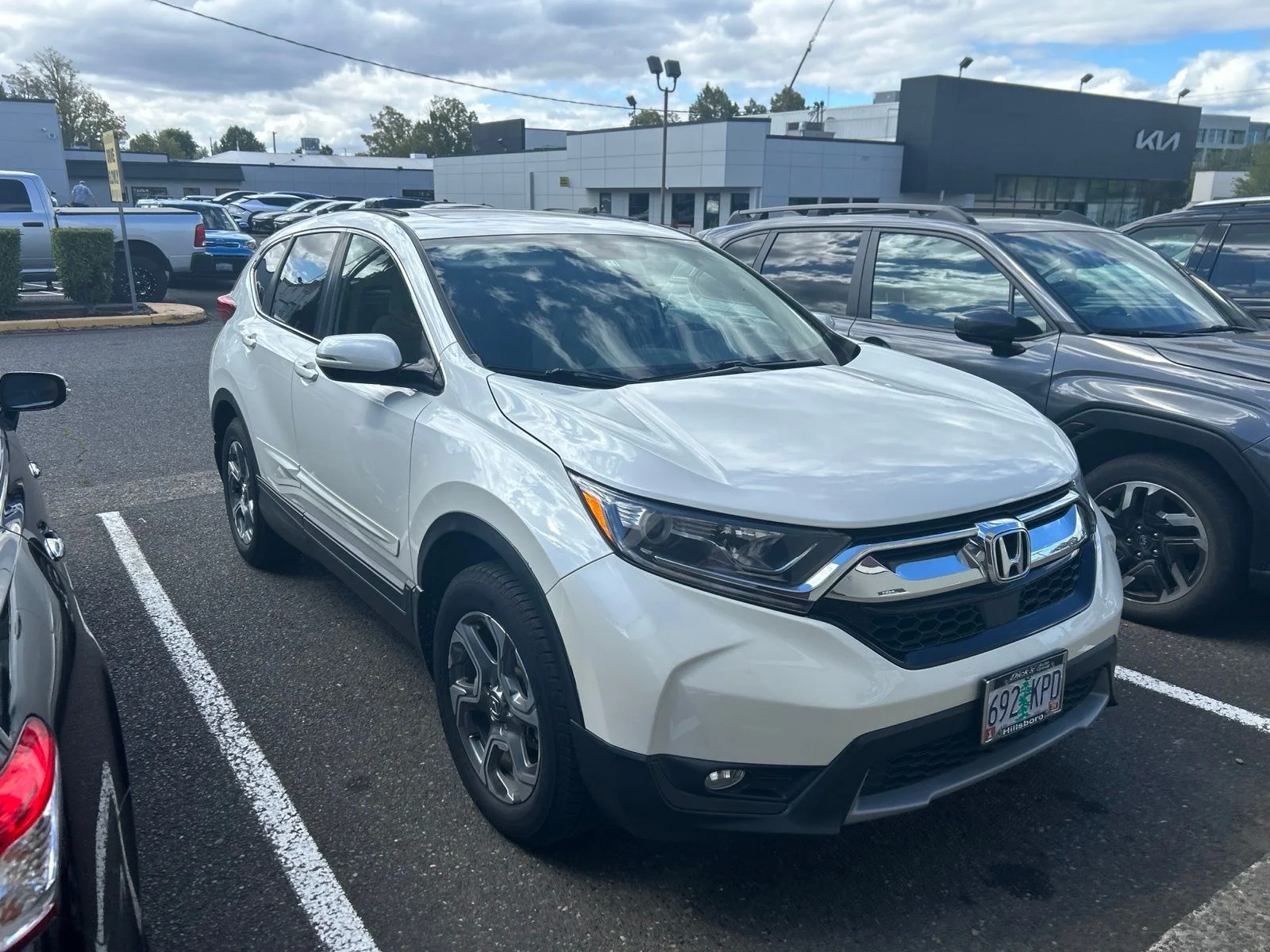 Used 2018 White Diamond Pearl Honda EX-L image 2