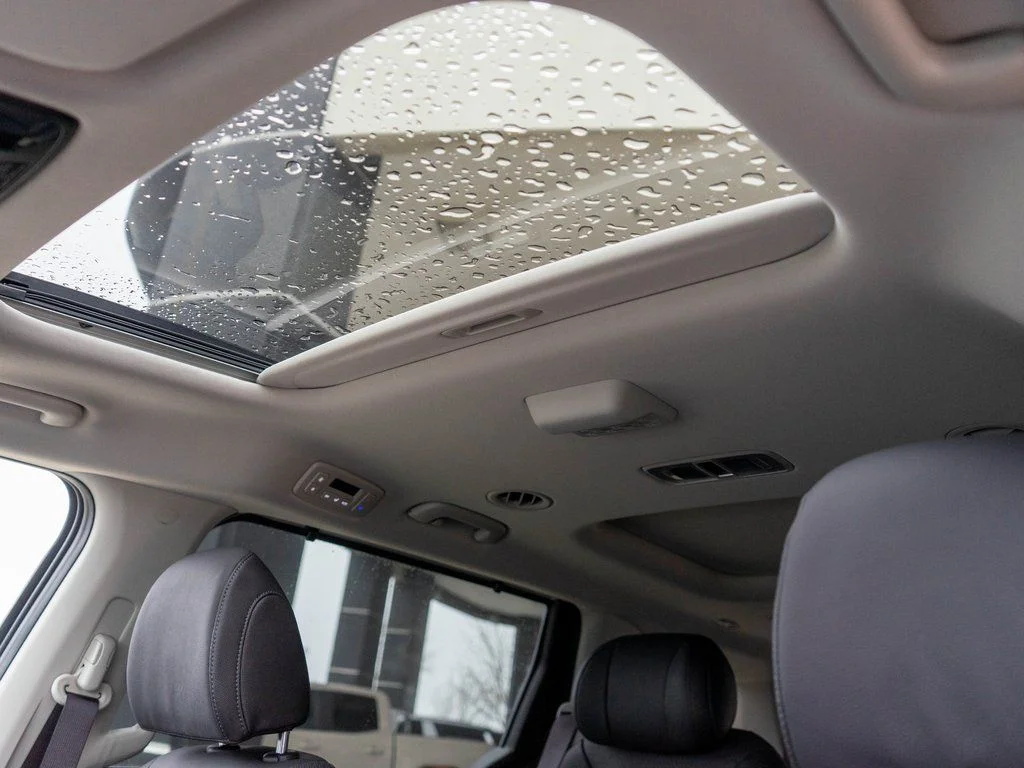 New 2026 Snow White Pearl Kia SX Prestige image 12