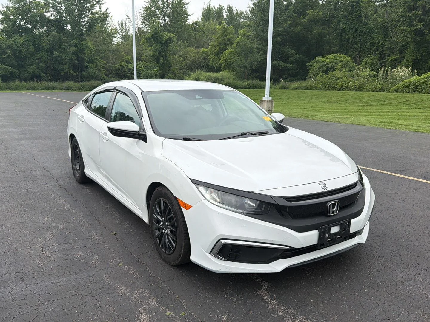 Used 2020 Platinum White Pearl Honda LX image 3