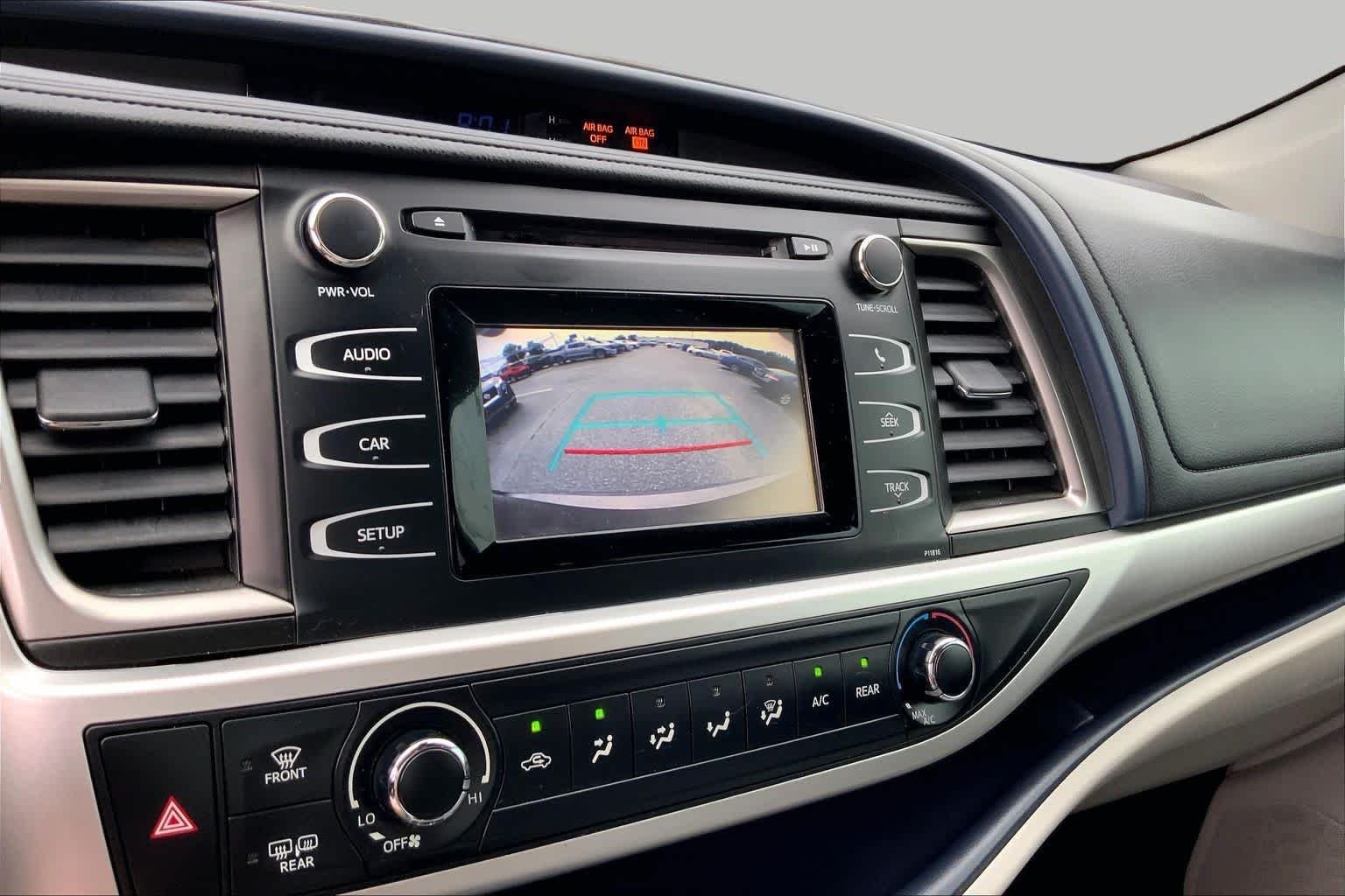 Used 2019 Predawn Gray Mica Toyota LE image 28