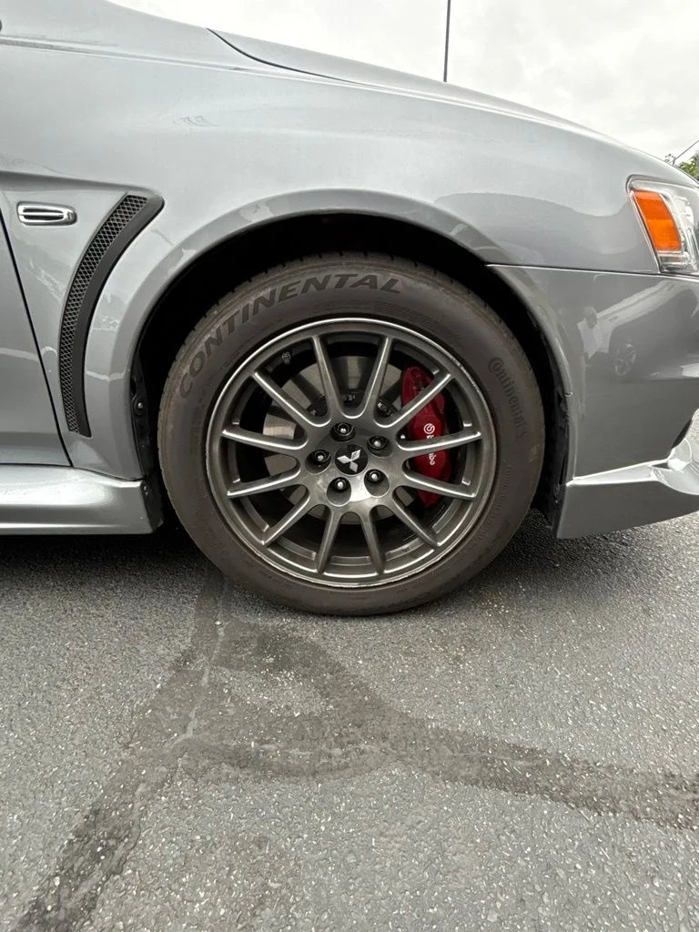 Used 2015 Evolution Mitsubishi Evolution image 3