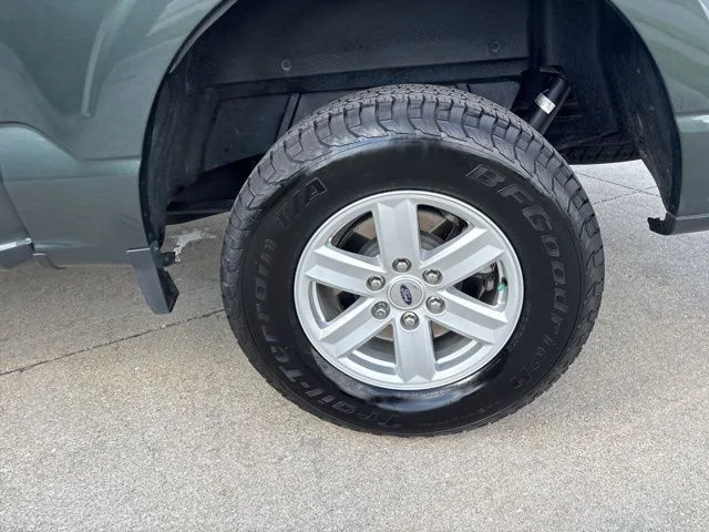 Used 2021 Green Ford XLT image 10