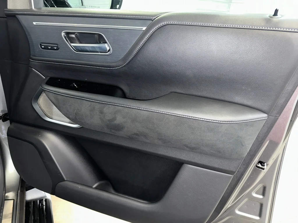 Certified Used 2025 Dynamic Metal INFINITI SENSORY image 34