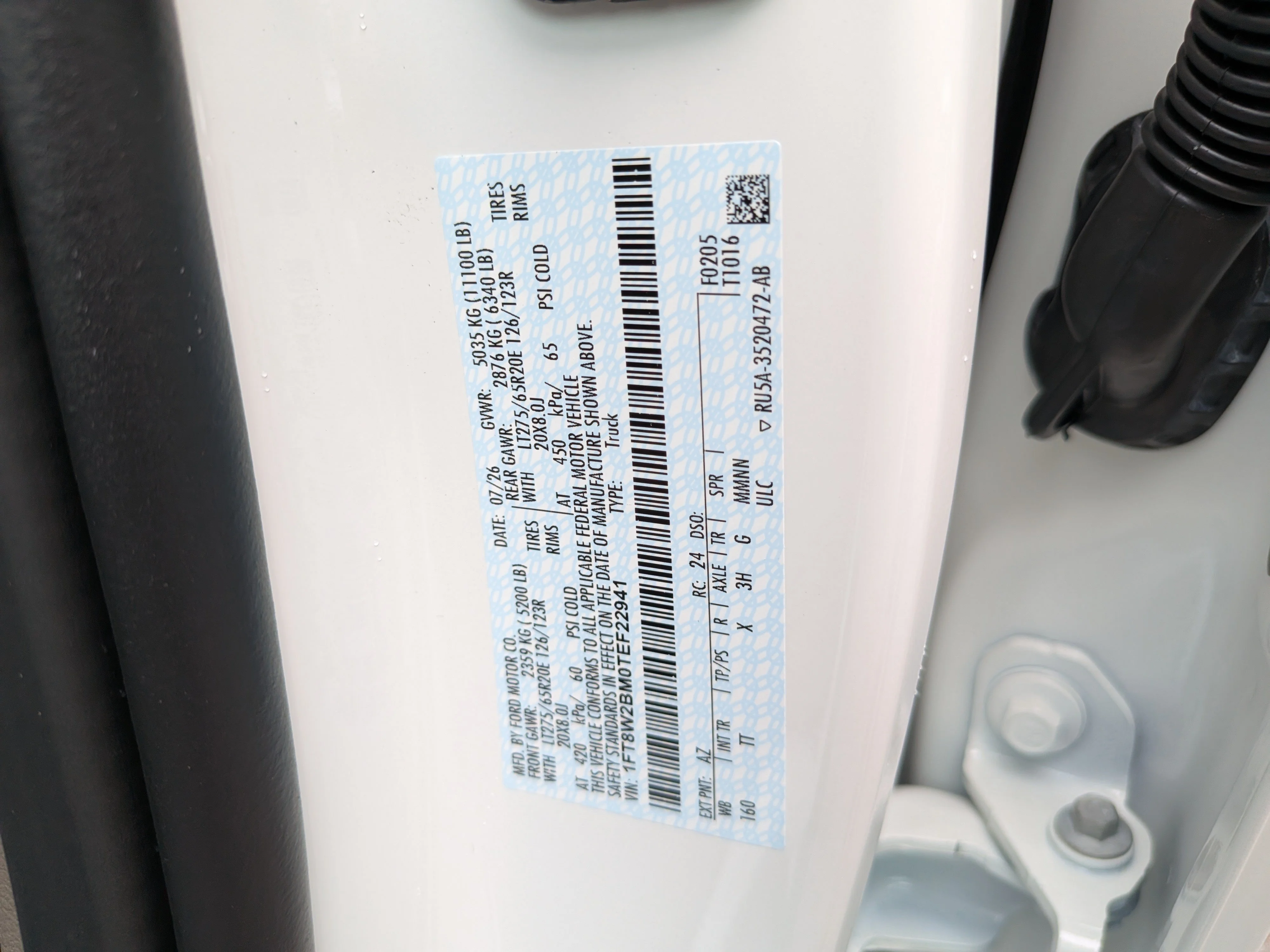New 2026 Star White Metallic Tri-Coat Ford F-250® Platinum® image 35