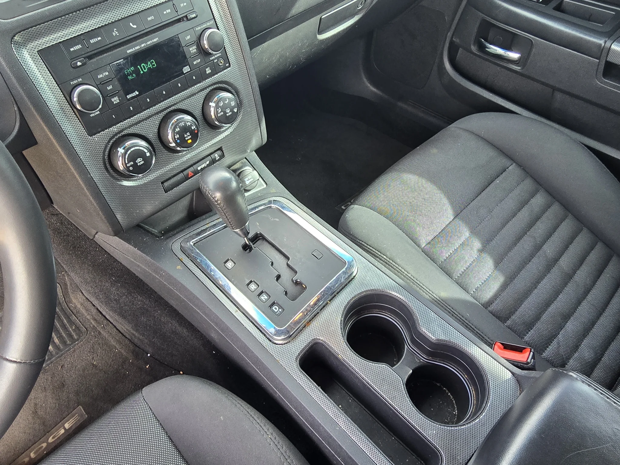 Used 2013 Gray Dodge R/T image 17