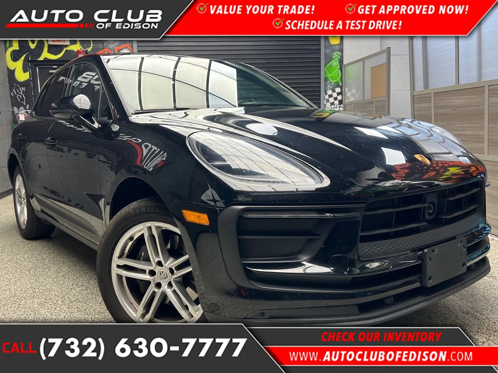 2024 Porsche Macan's photo