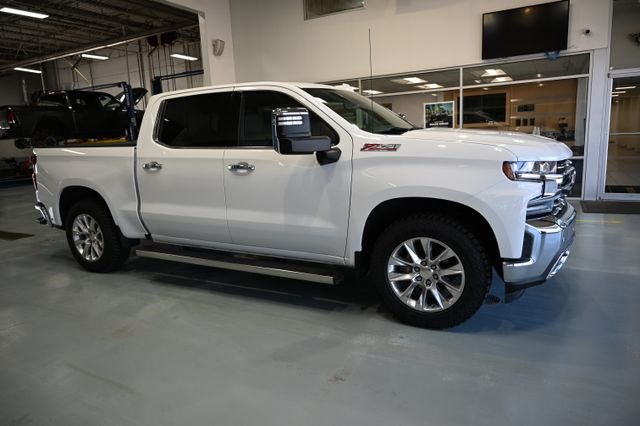 Used 2021 White Chevrolet LTZ image 10