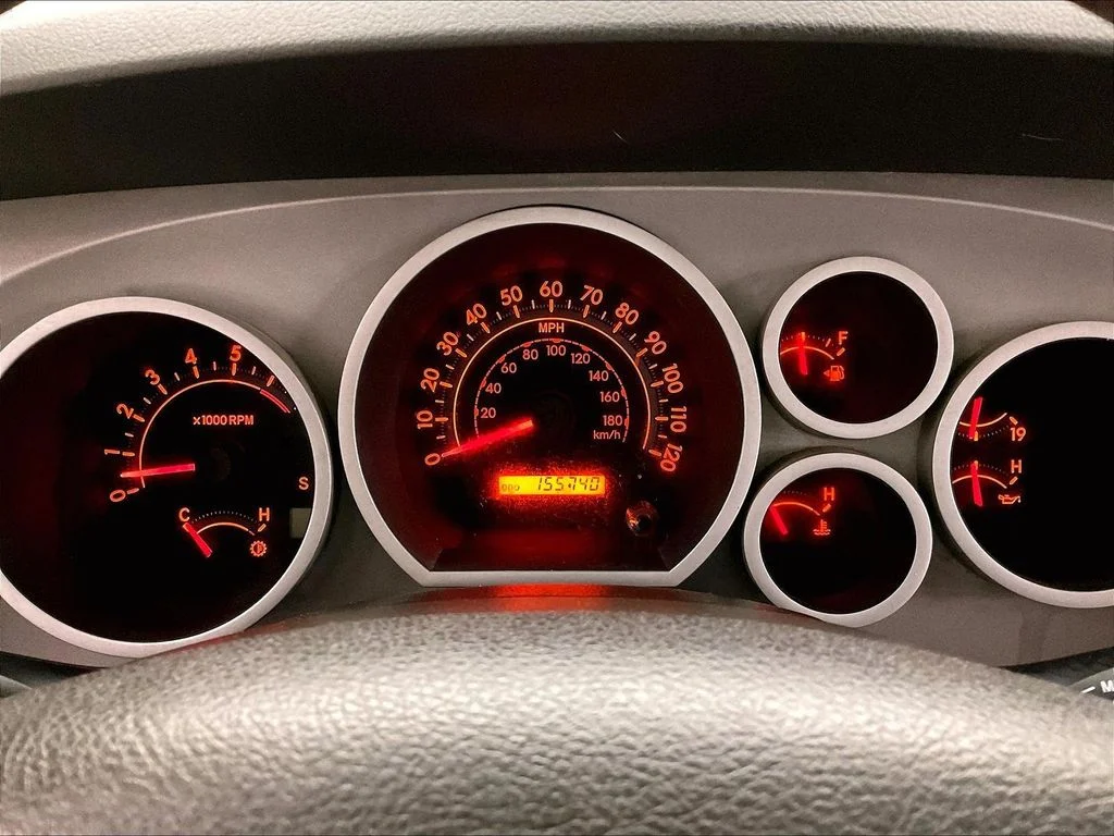 Used 2007 Beige Toyota SR5 image 25