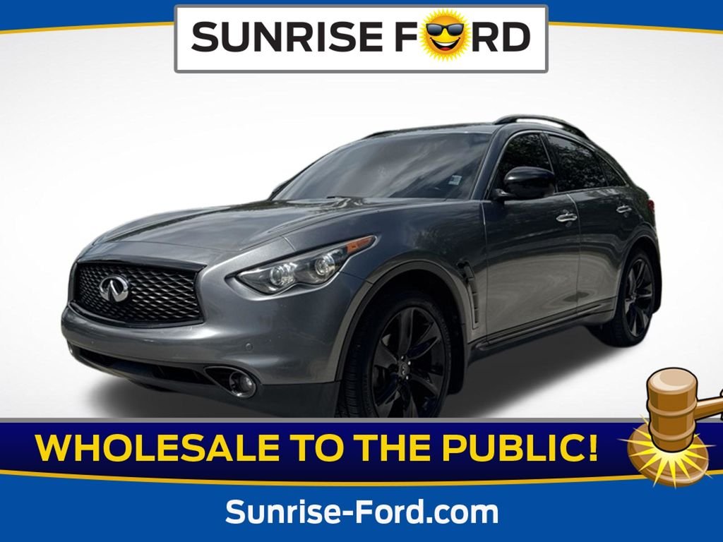 Used 2017 Gray INFINITI Base image 1