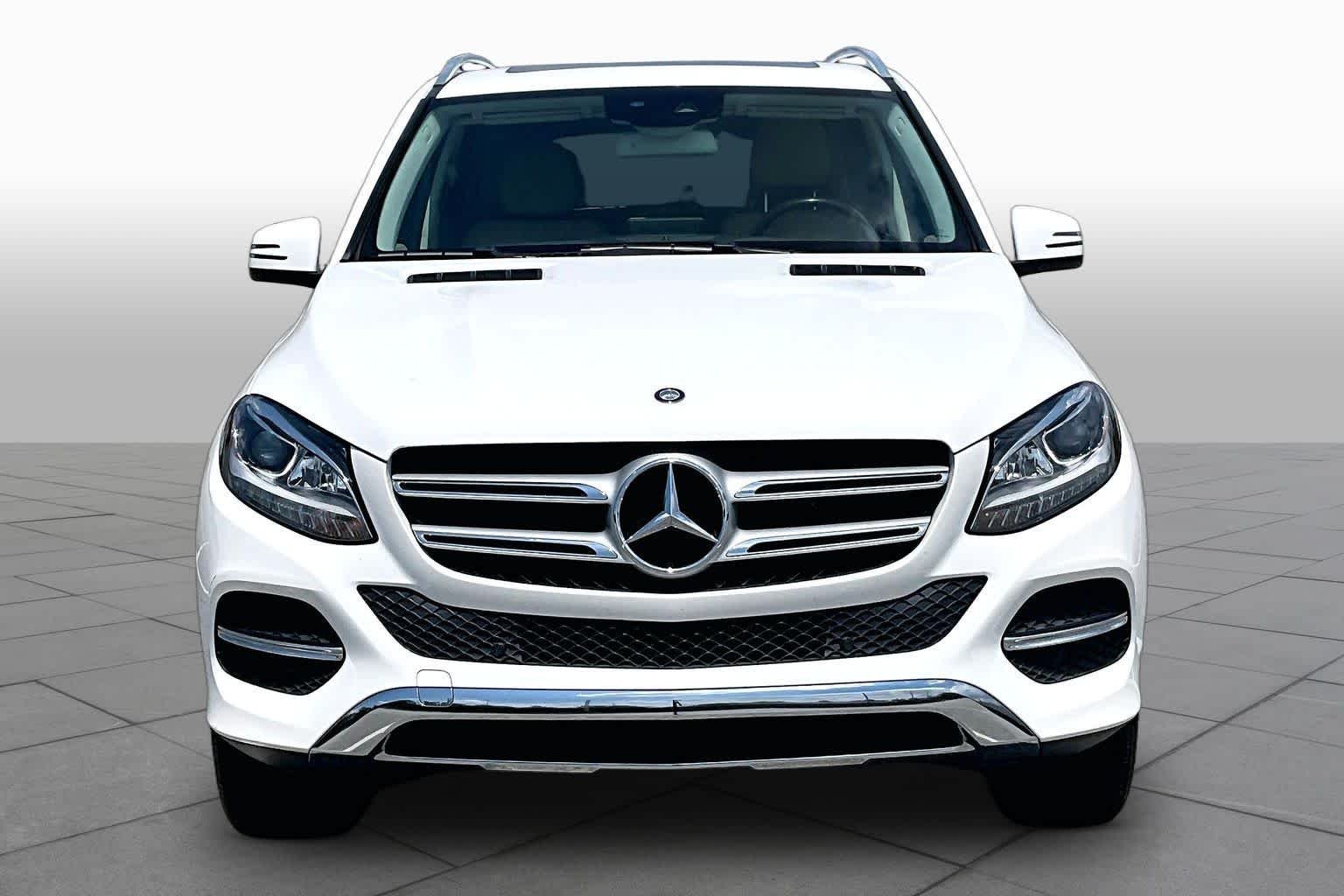Used 2017 Polar White Mercedes-Benz GLE 350 image 4