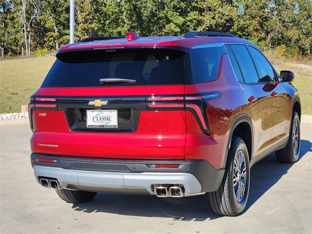 2026 Chevrolet Traverse photo 4