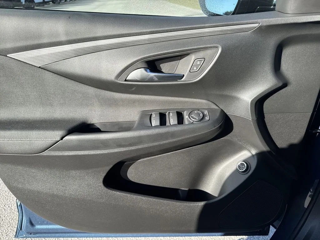 New 2026 Ocean Blue Metallic Buick Avenir image 29