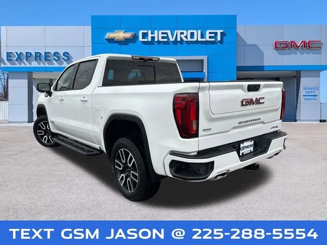 Used 2024 White GMC AT4 image 5