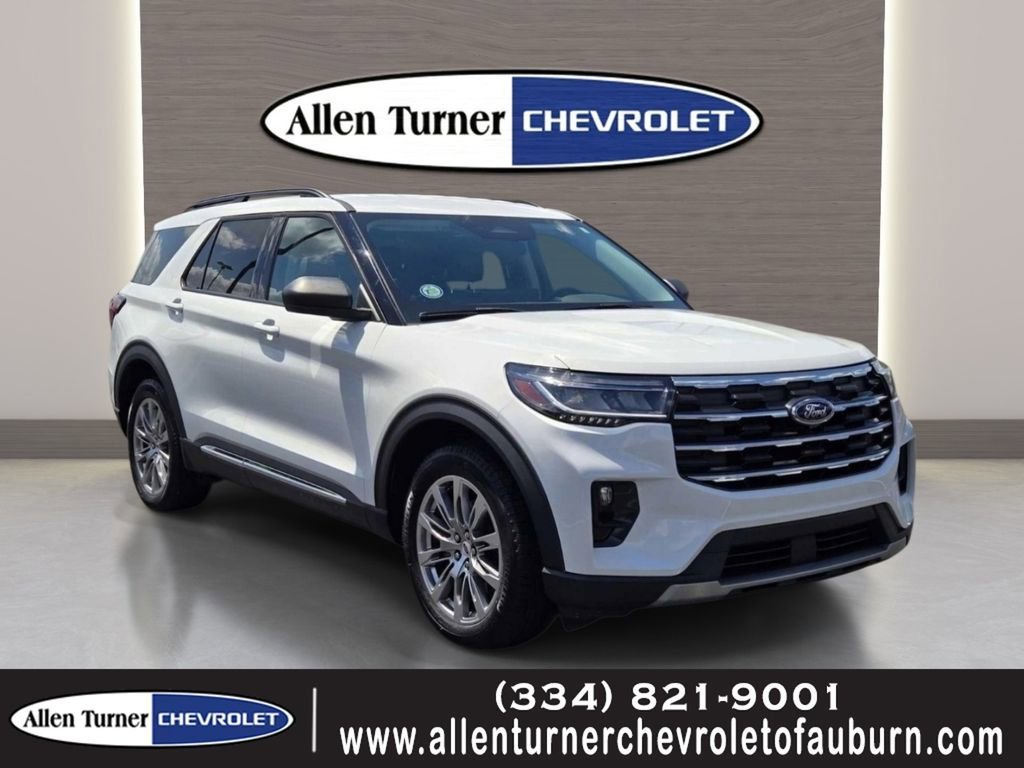 2025 Ford Explorer Active AWD