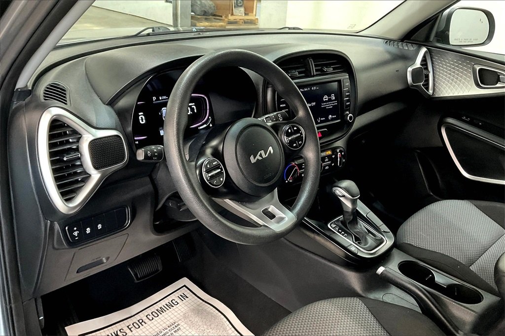 2023 KIA SOUL - Image 13