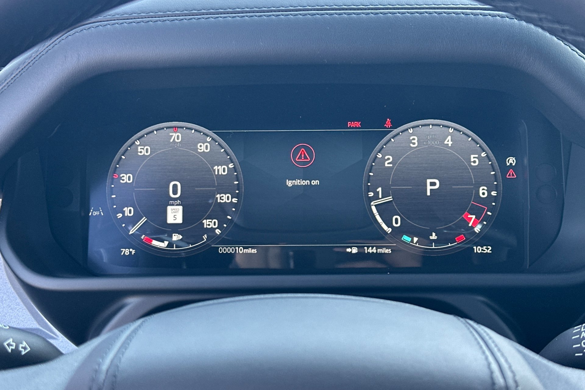 2026 Land Rover Defender V8 - Photo 27