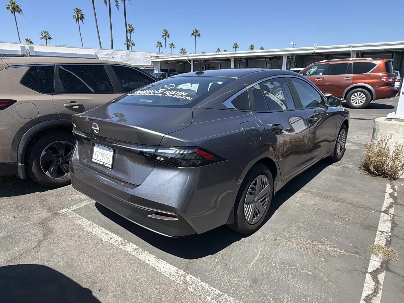 Used 2026 GUN METALLIC Nissan S image 5