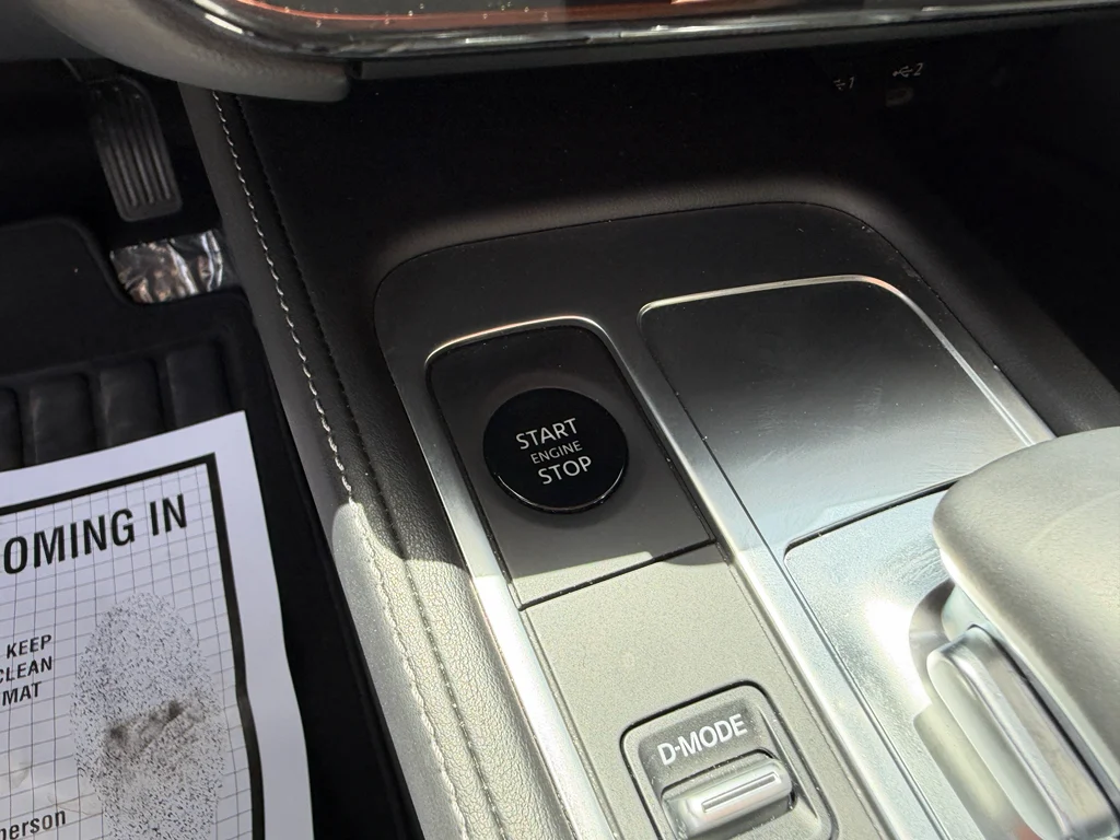 Used 2025 Shadow Black Ford LARIAT image 8