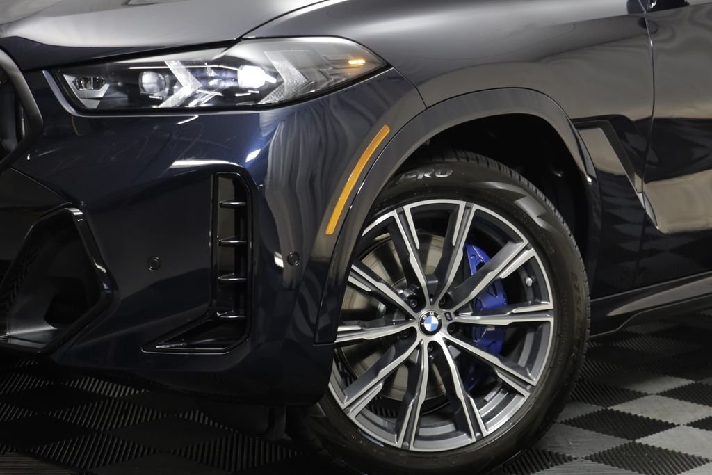 New 2027 Carbon Black Metallic BMW xDrive40i image 4