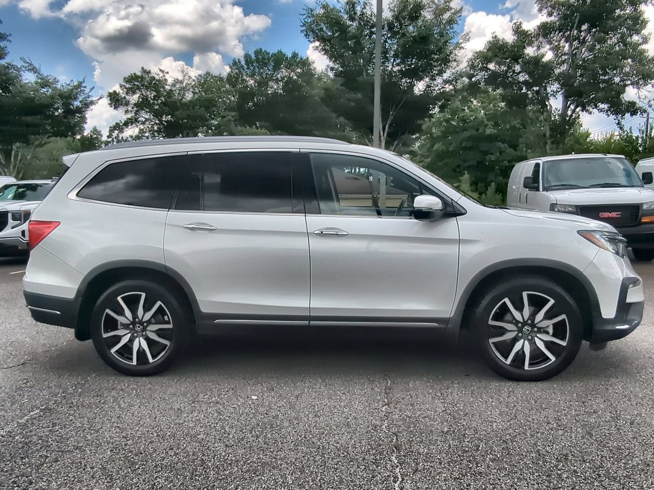 Used 2020 White Honda Elite image 9