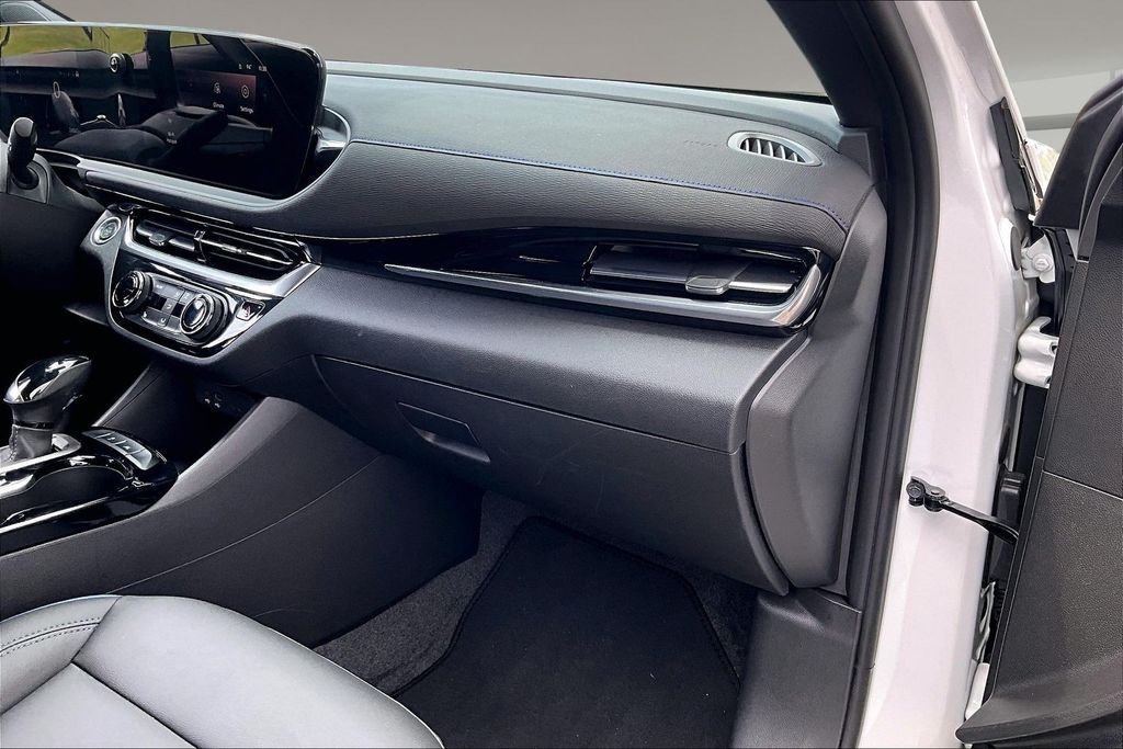 Used 2024 White Buick Sport Touring image 16