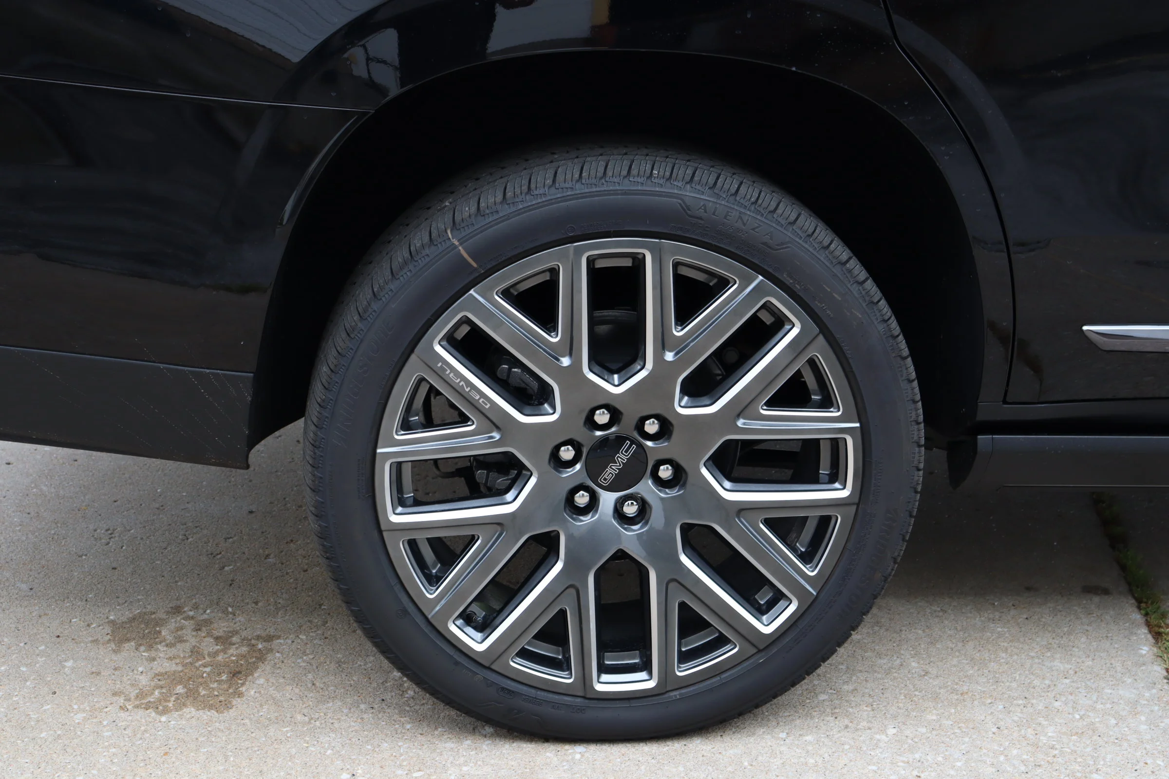 New 2026 Onyx Black GMC Denali Ultimate image 8